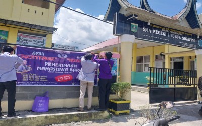 Tim Sosialisasi melakukan kunjugan ke beberapa sekolah di Kabupaten  Pasaman
